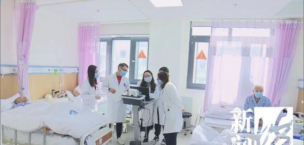 上海社区医院要能外科手术，能配三级医院的药！信息量很大