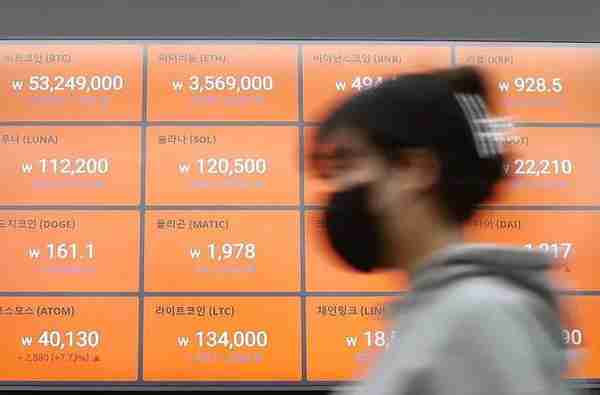 压上毕生积蓄，背负巨额贷款，韩国人炒币有多疯狂？