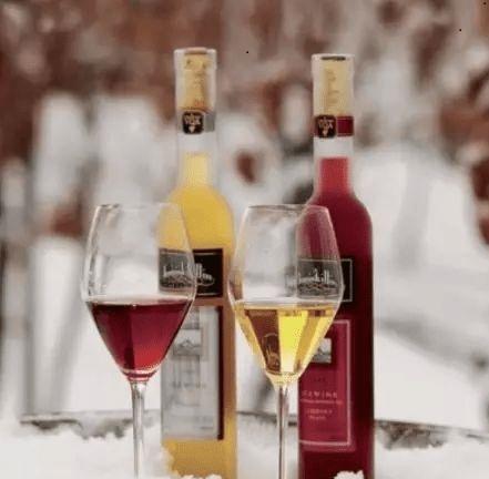 冰红葡萄酒和干红葡萄酒的区别（冰红葡萄酒和干红葡萄酒的区别是什么）